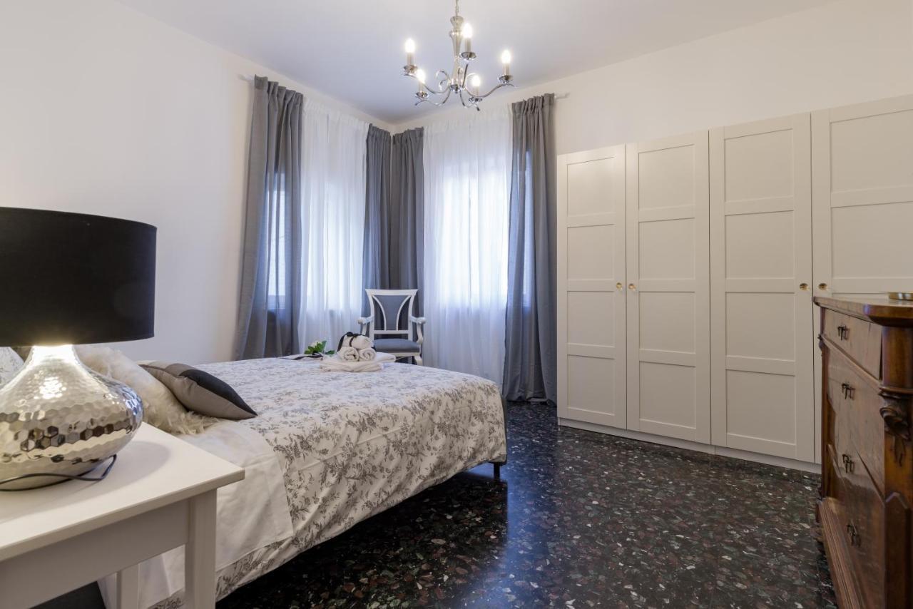 Residenza Filippini Appartement Verona Buitenkant foto