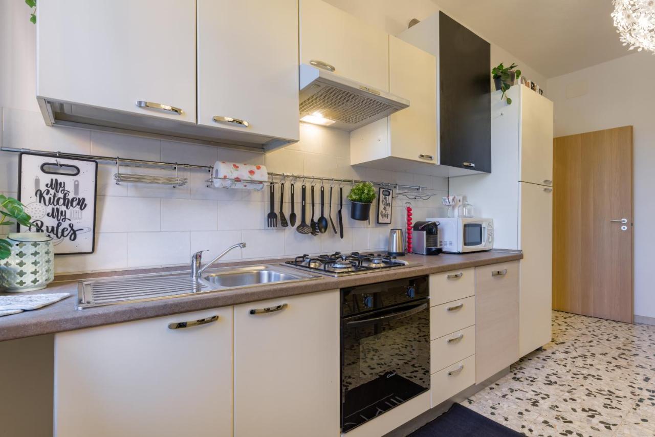 Residenza Filippini Appartement Verona Buitenkant foto